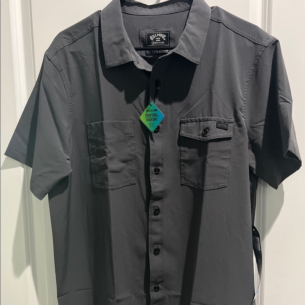 Men’s surf trek Billabong shirt
